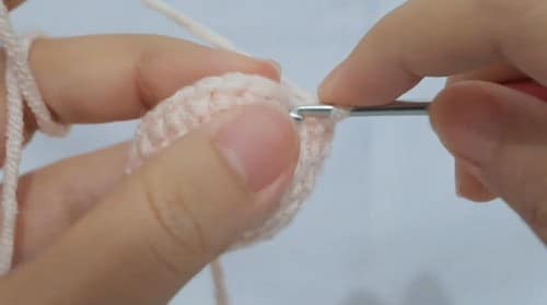 beginner bunny and bear amigurumi crochet project crochet project detail 4