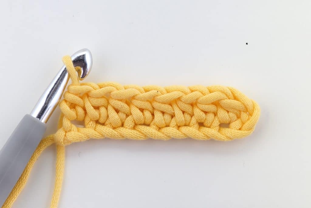 beginner crochet stitches crochet project crochet project detail 5