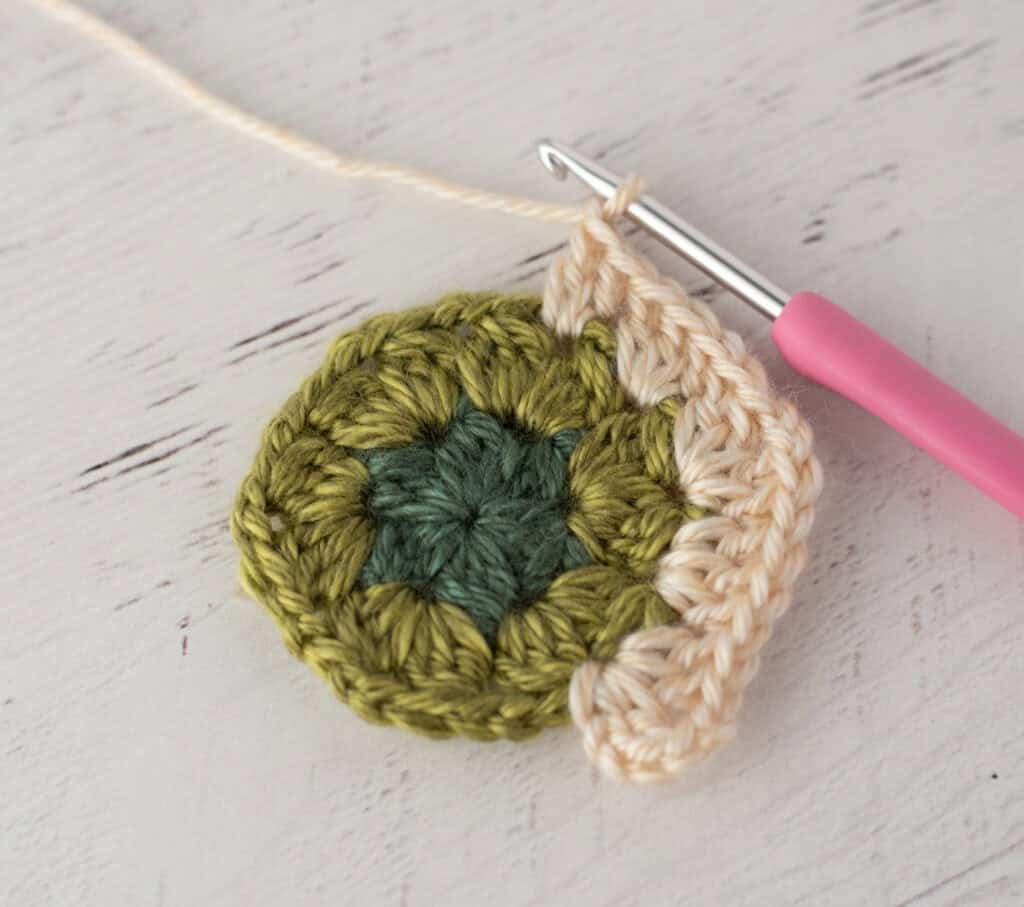 cozy crochet temperature blanket crochet project crochet project detail 6