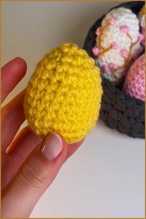 crochet easter egg pattern - featured image