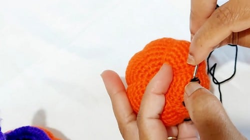 crochet pumpkin amigurumi crochet project crochet project detail 4