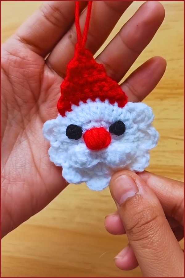 crochet santa ornament - featured image