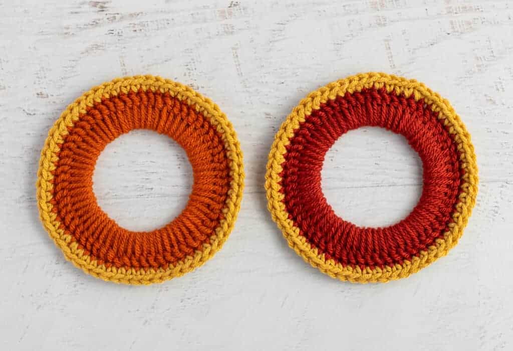crochet santa wallhanging crochet project crochet project detail 7