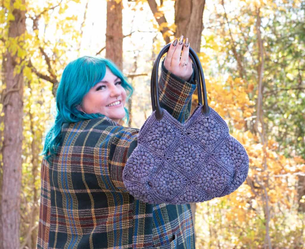 fall in bloom crochet bag crochet project crochet project detail 4