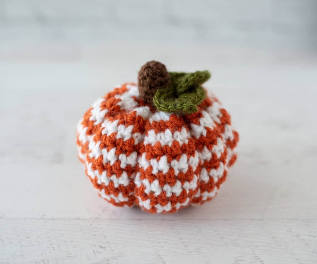 houndstooth crochet pumpkin crochet project crochet project detail 4