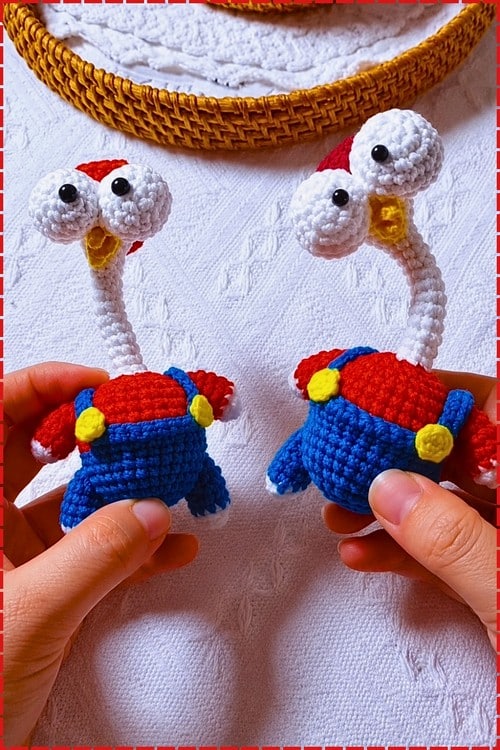 long neck chicken keychain pattern crochet project crochet project detail 1