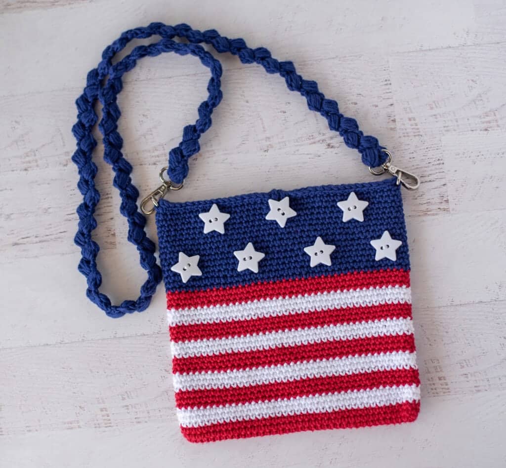star spangled crochet flag bag crochet project crochet project detail 1