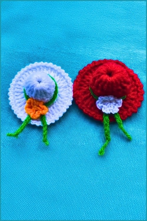 two color crochet hat ornament - featured image