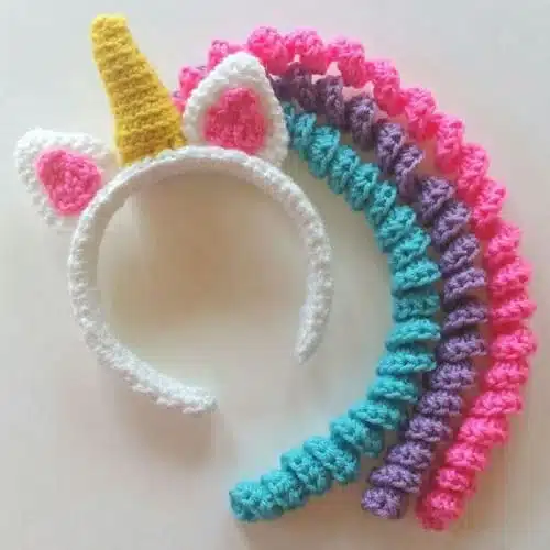 unicorn crochet headband - featured image
