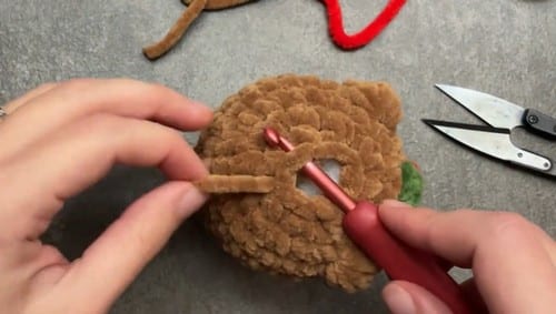 chunky gingerbread man crochet pattern crochet project crochet project detail 5