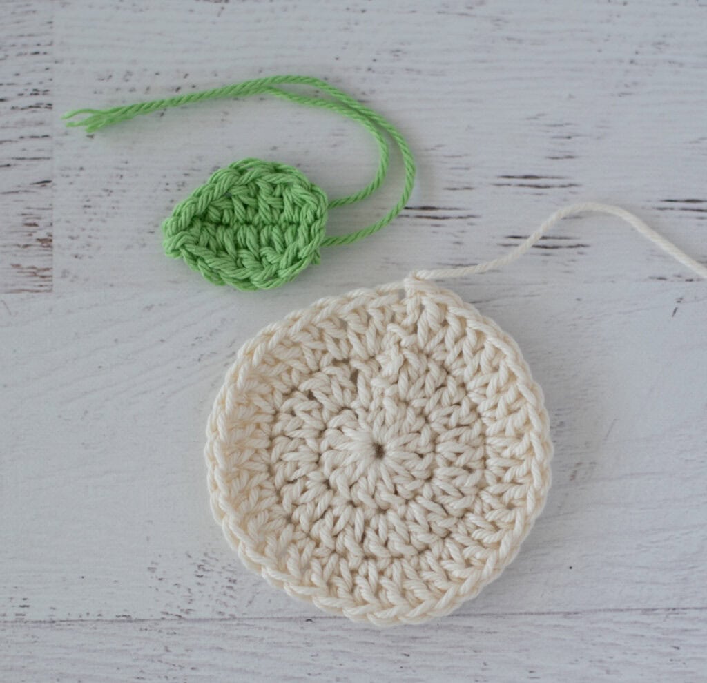 cider mill apple coasters crochet project crochet project detail 10