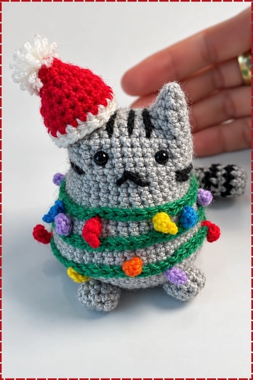 crochet christmas cat amigurumi crochet project crochet project detail 1
