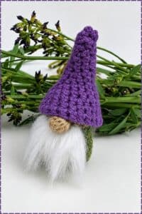 crochet gnome amigurumi - featured image