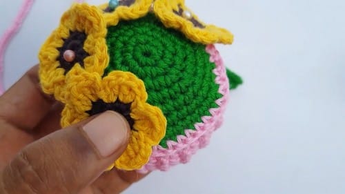 crochet sunflower pot crochet project crochet project detail 1