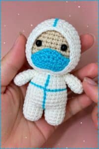 nurse amigurumi - featured image