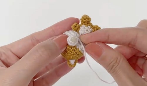 Shiba Inu Amigurumi crochet project crochet project detail 5