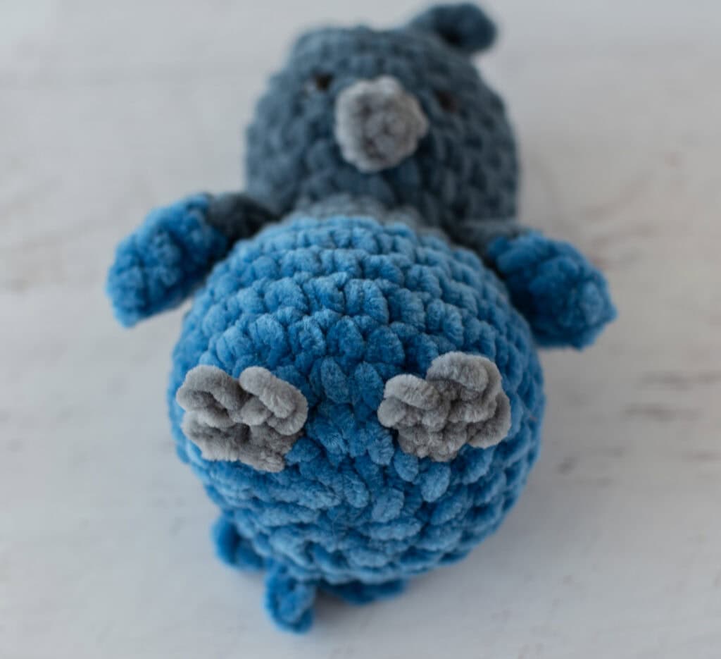 Stellers Jay Amigurumi crochet project crochet project detail 3